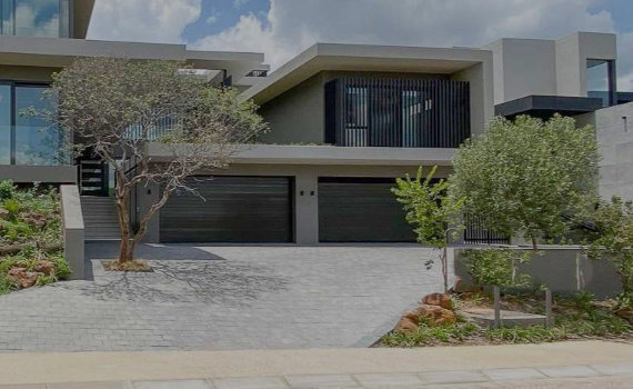 Garage doors, Gate automations, Garage Maintenance, Garage repairs, Custom garage doors